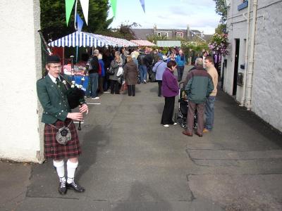 Piper at the farmers' market