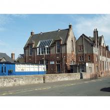 Juniper Green Primary School, Baberton Avenue Juniper Green Primary School, Baberton Avenue